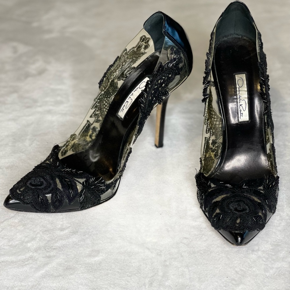 SZ 8 Oscar de la Renta Black Lace Pump